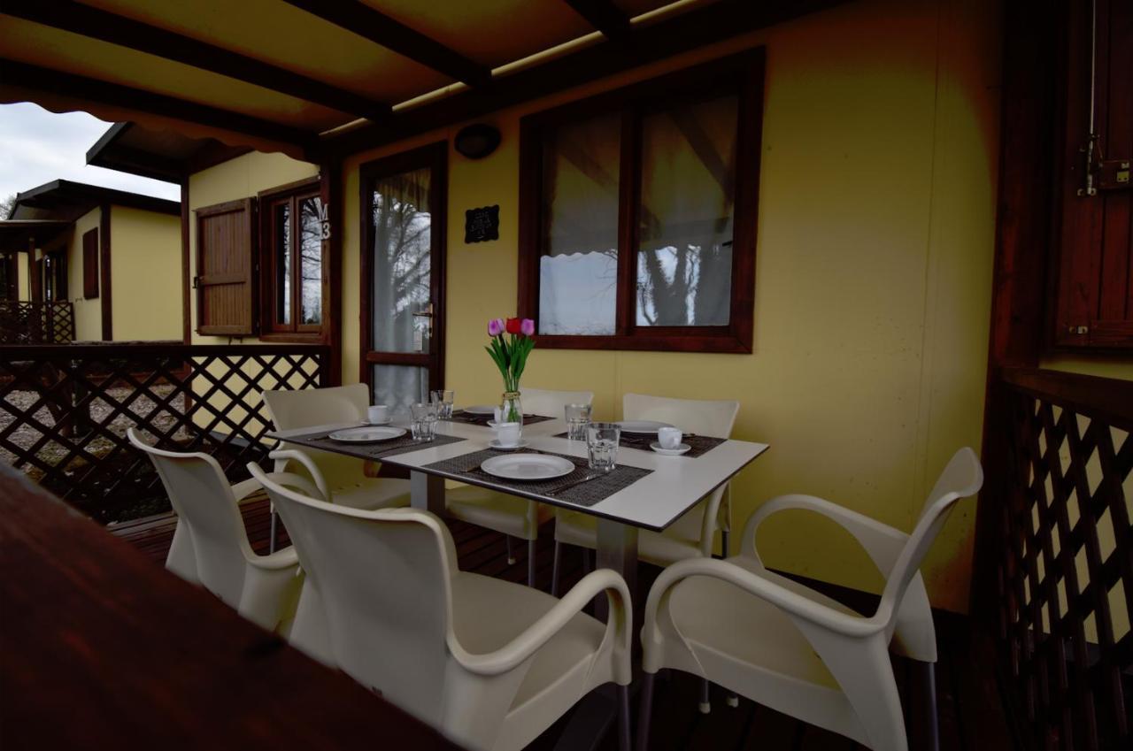 Agriturismo B&B Corte Tonolli Valeggio sul Mincio Bagian luar foto