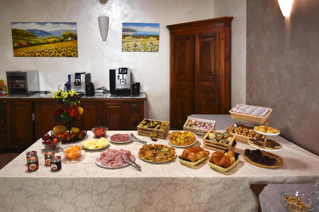 Agriturismo B&B Corte Tonolli Valeggio sul Mincio Bagian luar foto