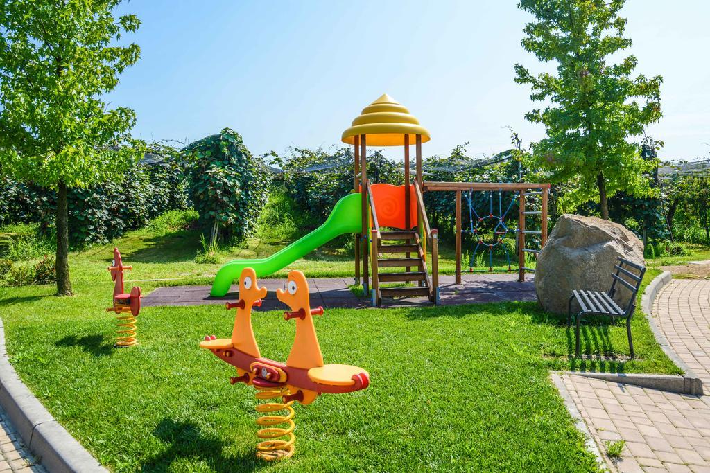 Agriturismo B&B Corte Tonolli Valeggio sul Mincio Bagian luar foto