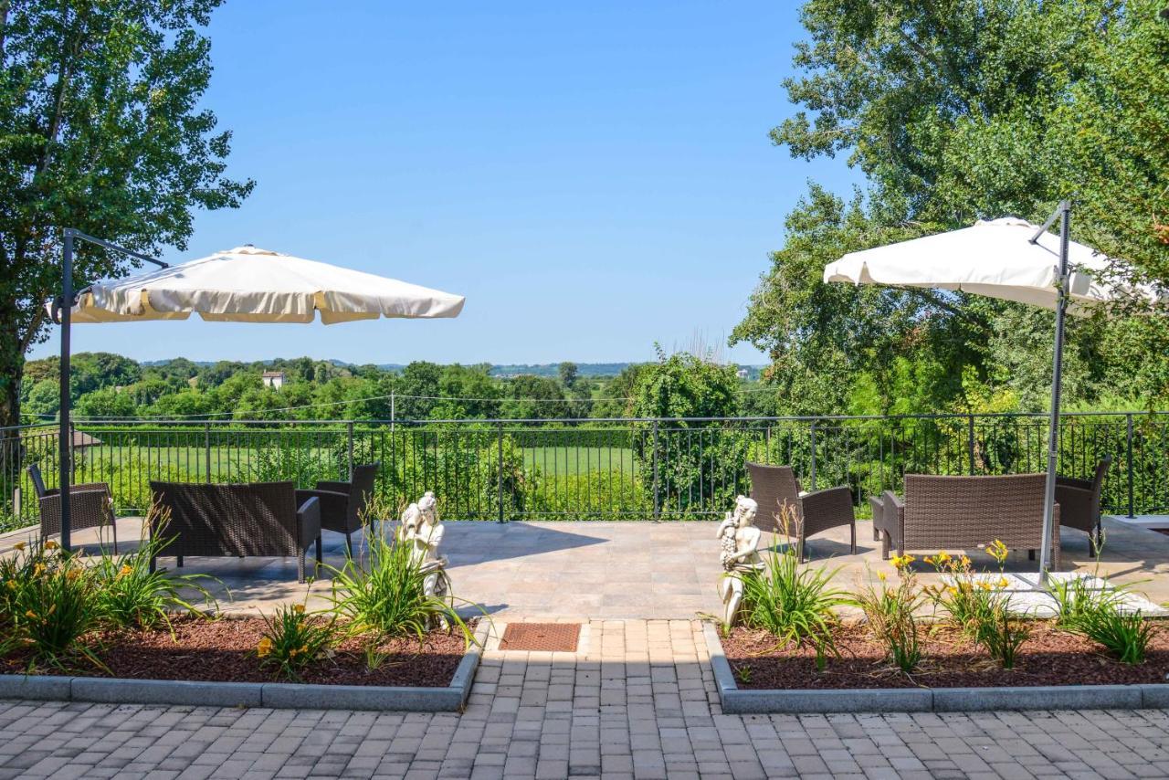 Agriturismo B&B Corte Tonolli Valeggio sul Mincio Bagian luar foto